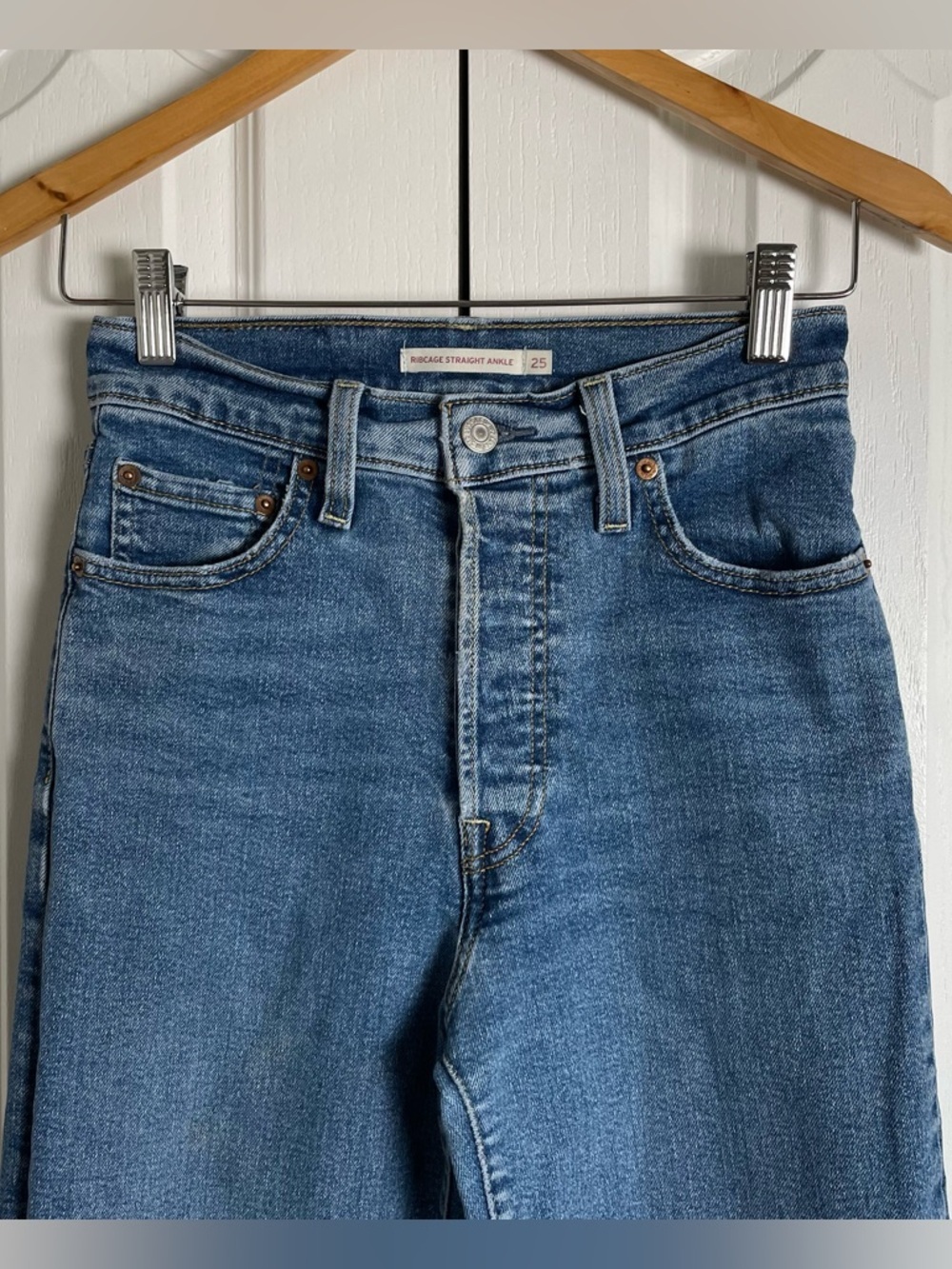 Levi's Ribcage Straight Ankle Jeans Women’s 25 Blue Denim High Waist Button Fly - Picture 3 of 12